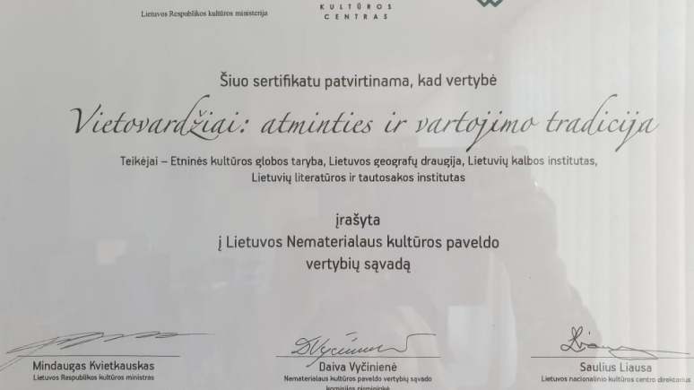 Vietovardžiai: atminties ir vartojimo tradicija