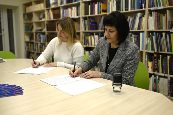 Pasvalio Mariaus Katiliškio viešojoje bibliotekoje – nemokami mokymai, kaip naudotis dirbtinio...