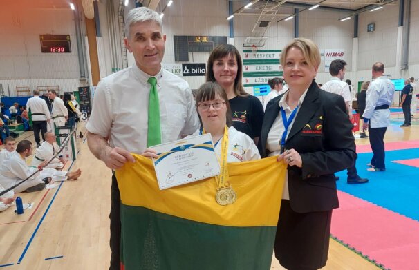 Lietuvos sportininkų pergalės integruoto para-karate pasaulio čempionate Švedijoje